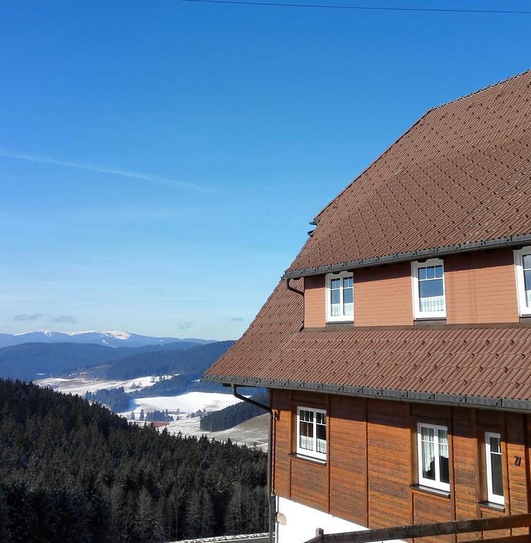 Pension Forsthaus Taele - Das Gaestehaus Vom Schwarzwaldgasthaus Salenhof Titisee-Neustadt Exterior foto
